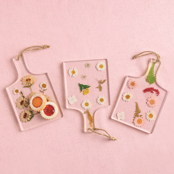 Acrylic & Pressed Flower Cutting Board