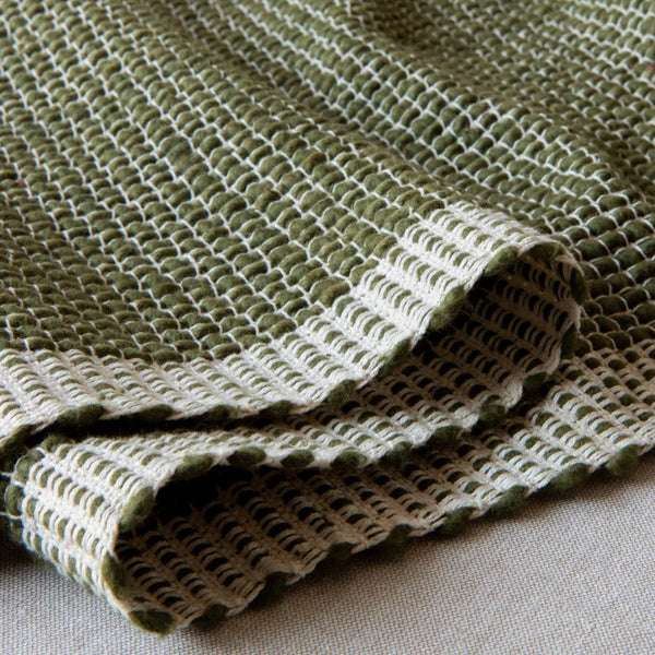 Lattice Table Runner
