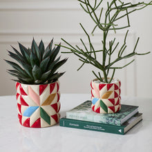 Load image into Gallery viewer, Cozy Quilt Pot