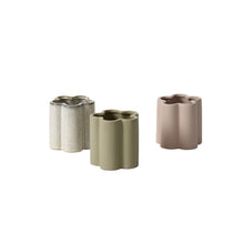 Load image into Gallery viewer, Flower Petal Vase, 3 Colors